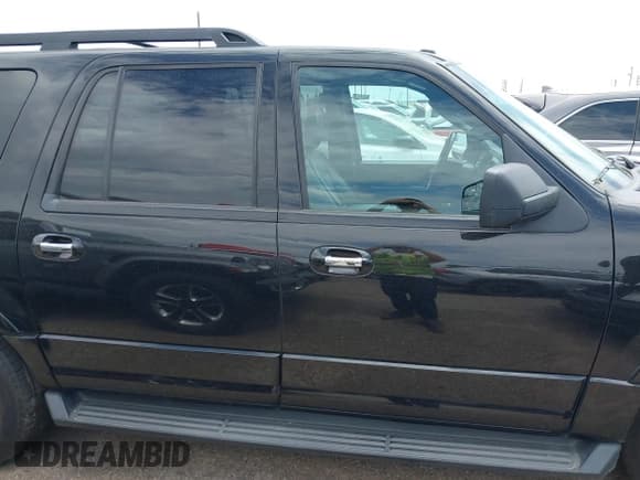 ✅ 2015 Ford Expedition Max XLT • VIN: 1FMJK1JT9FEF11534 • Lot: 42959853. Listed on IAAI with 168,788 mi. Free auction sales archive from the USA and detailed vehicle history report at DreamBid. Image 13.