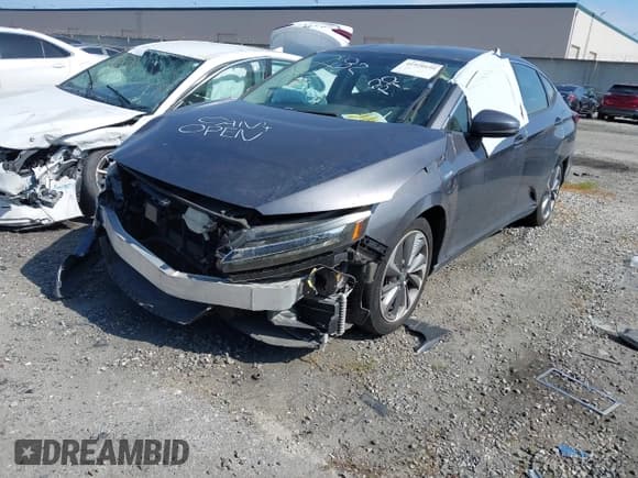 ✅ 2018 Honda Clarity • VIN: JHMZC5F19JC021696 • Lot: 41920191. Listed on IAAI with Not provided. Free auction sales archive from the USA and detailed vehicle history report at DreamBid. Image 19.