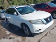 ✅ 2013 Nissan Pathfinder S • VIN: 5N1AR2MN7DC615608 • Lot: 43465761. Wystawiony na IAAI z przebiegiem 165 517 mil. Bezpłatny archiwum sprzedaży aukcyjnych z USA i szczegółowy raport historii pojazdu na DreamBid. Zdjęcie 1.