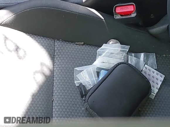 ✅ 2021 Kia Soul S • VIN: KNDJ23AU7M7126497 • Lot: 42813217. Wystawiony na IAAI z przebiegiem Nie podano. Bezpłatny archiwum sprzedaży aukcyjnych z USA i szczegółowy raport historii pojazdu na DreamBid. Zdjęcie 18.