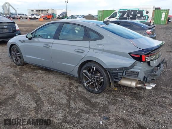 ✅ 2025 Hyundai Sonata N Line • VIN: KMHL54JC5SA441498 • Лот: 43399676. Опубликован ранее на IAAI с пробегом 6 515 миль. Бесплатный доступ к архиву аукционных продаж из США и подробный отчёт об истории автомобиля на DreamBid. Изображение 3.