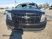 ✅ 2020 Chevrolet Tahoe LT • VIN: 1GNSCBKC9LR170299 • Lot: 86666955. Wystawiony na Copart z przebiegiem 85 330 mil. Bezpłatny archiwum sprzedaży aukcyjnych z USA i szczegółowy raport historii pojazdu na DreamBid. Zdjęcie 5.