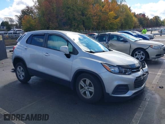 ✅ 2021 Chevrolet Trax LS • VIN: KL7CJKSB1MB303963 • Lot: 43567758. Listed on IAAI with 79,555 mi. Free auction sales archive from the USA and detailed vehicle history report at DreamBid. Image 1.