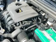 ✅ 2017 Hyundai Elantra Value Edition • VIN: 5NPD84LF5HH203580 • Lot: 41196729. Listed on IAAI with 92,445 mi. Free auction sales archive from the USA and detailed vehicle history report at DreamBid. Image 19.