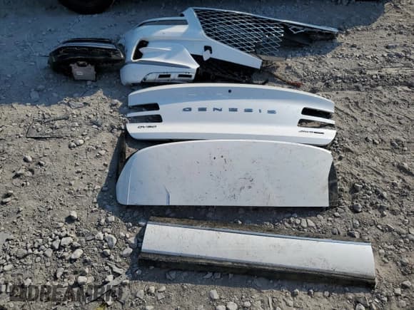 ✅ 2021 Genesis GV80 • VIN: KMUHCESC1MU074716 • Lot: 69122825. Listed on Copart with Not provided. Free auction sales archive from the USA and detailed vehicle history report at DreamBid. Image 12.