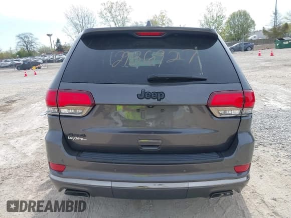 ✅ 2015 Jeep Grand Cherokee Overland • VIN: 1C4RJFCGXFC113610 • Лот: 42161275. Опубликован ранее на IAAI с пробегом 97 553 миль. Бесплатный доступ к архиву аукционных продаж из США и подробный отчёт об истории автомобиля на DreamBid. Изображение 16.