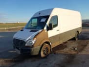 ✅ 2007 Freightliner Sprinter • VIN: WDYPE845X75161932 • Lot: 43694966. Wystawiony na IAAI z przebiegiem 445 057 mil. Bezpłatny archiwum sprzedaży aukcyjnych z USA i szczegółowy raport historii pojazdu na DreamBid. Zdjęcie 2.