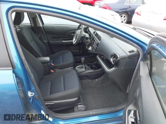 ✅ 2015 Toyota Prius One • VIN: JTDKDTB34F1094697 • Lot: 43662591. Wystawiony na IAAI z przebiegiem 191 439 mil. Bezpłatny archiwum sprzedaży aukcyjnych z USA i szczegółowy raport historii pojazdu na DreamBid. Zdjęcie 5.