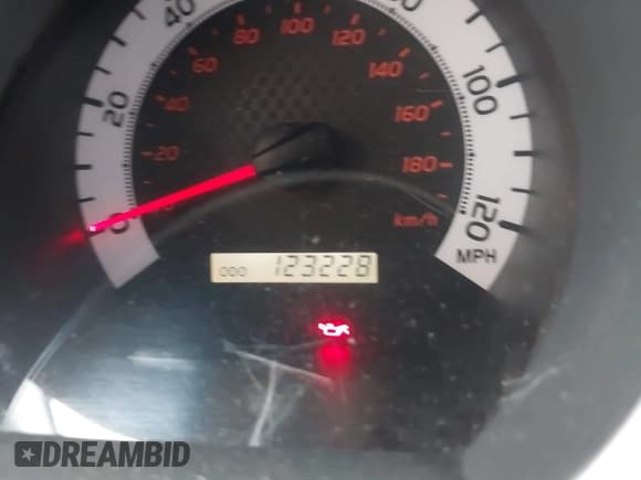 ✅ 2015 Toyota Tacoma PreRunner • VIN: 3TMKU4HN8FM043849 • Lot: 42790883. Wystawiony na IAAI z przebiegiem 123 228 mil. Bezpłatny archiwum sprzedaży aukcyjnych z USA i szczegółowy raport historii pojazdu na DreamBid. Zdjęcie 15.