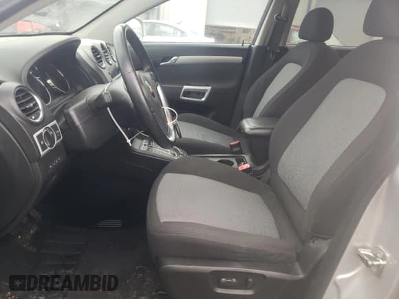 ✅ 2012 Chevrolet Captiva Sport LS • VIN: 3GNAL2EK7CS637473 • Lot: 51618245. Wystawiony na Copart z przebiegiem 92 708 mil. Bezpłatny archiwum sprzedaży aukcyjnych z USA i szczegółowy raport historii pojazdu na DreamBid. Zdjęcie 7.