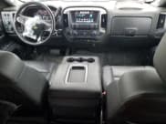 ✅ 2018 Chevrolet Silverado 2500HD LTZ • VIN: 1GC1KWEGXJF208070 • Lot: 41666184. Wystawiony na Copart z przebiegiem 53 493 mil. Bezpłatny archiwum sprzedaży aukcyjnych z USA i szczegółowy raport historii pojazdu na DreamBid. Zdjęcie 8.