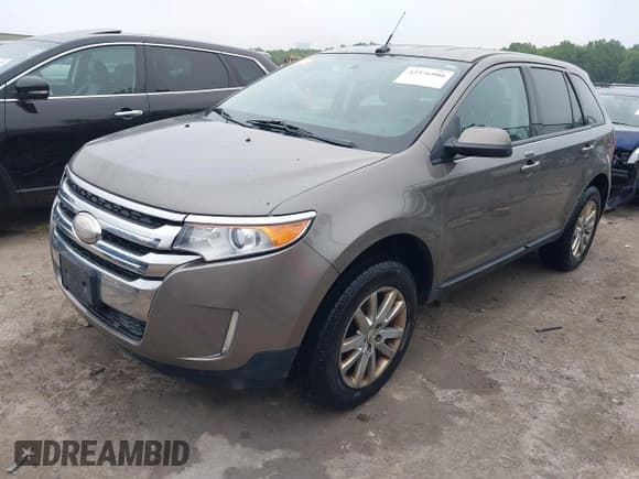 ✅ 2013 Ford Edge SEL • VIN: 2FMDK4JC4DBC65225 • Lot: 42376908. Wystawiony na IAAI z przebiegiem 226 771 mil. Bezpłatny archiwum sprzedaży aukcyjnych z USA i szczegółowy raport historii pojazdu na DreamBid. Zdjęcie 17.