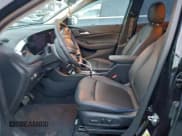 ✅ 2025 Buick Encore GX Sport Touring • VIN: KL4AMDSL2SB086761 • Lot: 91308785. Wystawiony na Copart z przebiegiem 18 124 mil. Bezpłatny archiwum sprzedaży aukcyjnych z USA i szczegółowy raport historii pojazdu na DreamBid. Zdjęcie 7.