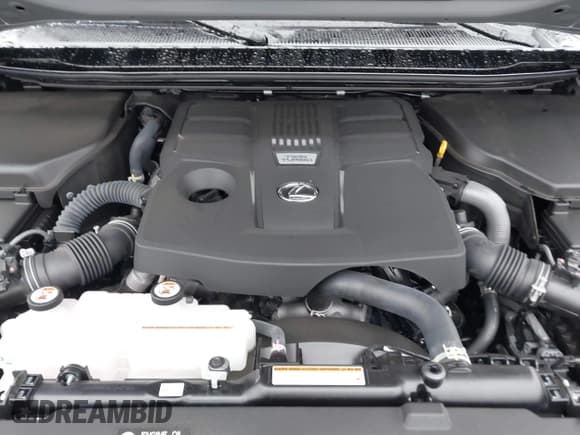 ✅ 2024 Lexus GX 550 Luxury • VIN: JTJVBCDX6R5002471 • Lot: 41014710. Wystawiony na IAAI z przebiegiem 6 804 mil. Bezpłatny archiwum sprzedaży aukcyjnych z USA i szczegółowy raport historii pojazdu na DreamBid. Zdjęcie 10.