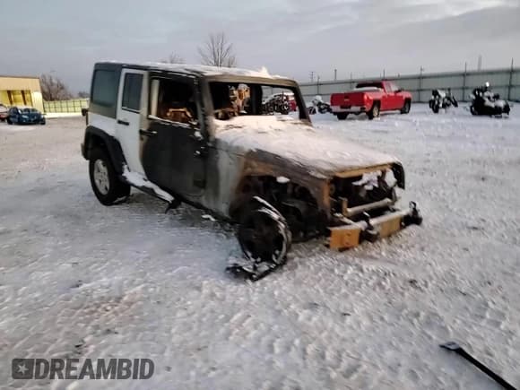 ✅ 2014 Jeep Wrangler Unlimited Sport RHD • VIN: 1C4BJWKG2EL284210 • Lot: 85951784. Wystawiony na Copart z przebiegiem Nie podano. Bezpłatny archiwum sprzedaży aukcyjnych z USA i szczegółowy raport historii pojazdu na DreamBid. Zdjęcie 11.