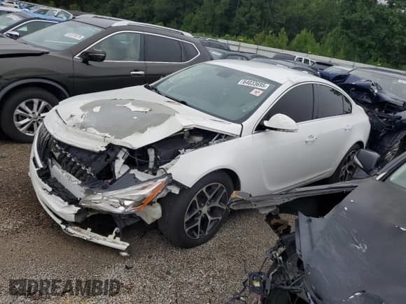 ✅ 2017 Buick Regal Sport Touring • VIN: 2G4GL5EX2H9113146 • Лот: 64033695. Опубликован ранее на Copart с пробегом 96 678 миль. Бесплатный доступ к архиву аукционных продаж из США и подробный отчёт об истории автомобиля на DreamBid. Изображение 1.