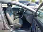 2014 Hyundai Elantra SE с VIN 5NPDH4AE8EH465471, выставлен на аукционе IAAI как лот 42858040 с пробегом 69 000 миль миль и . История ставок и продаж доступна на DreamBid. Изображение 5.