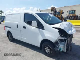 ✅ 2019 Nissan NV200 S • VIN: 3N6CM0KN3KK696078 • Lot: 42469548. Wystawiony na IAAI z przebiegiem 104 188 mil. Bezpłatny archiwum sprzedaży aukcyjnych z USA i szczegółowy raport historii pojazdu na DreamBid. Zdjęcie 1.