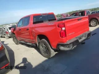 ✅ 2020 Chevrolet Silverado 1500 LT Trail Boss • VIN: 1GCPYFED2LZ100395 • Lot: 71807334. Wystawiony na Copart z przebiegiem 103 138 mil. Bezpłatny archiwum sprzedaży aukcyjnych z USA i szczegółowy raport historii pojazdu na DreamBid. Zdjęcie 2.