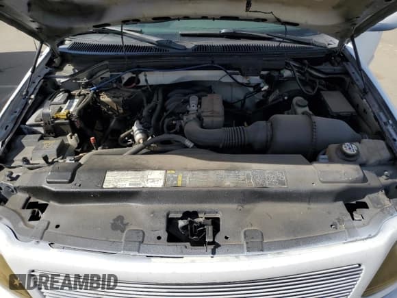 ✅ 2003 Ford F-150 XL • VIN: 2FTRX17253CA75533 • Lot: 57361145. Listed on Copart with 220,482 mi. Free auction sales archive from the USA and detailed vehicle history report at DreamBid. Image 11.