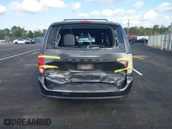 ✅ 2018 Dodge Grand Caravan SXT • VIN: 2C4RDGCGXJR264542 • Lot: 43396918. Wystawiony na IAAI z przebiegiem 167 959 mil. Bezpłatny archiwum sprzedaży aukcyjnych z USA i szczegółowy raport historii pojazdu na DreamBid. Zdjęcie 16.