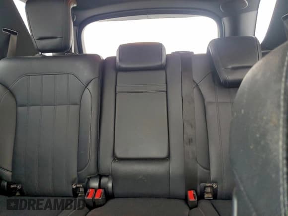 ✅ 2016 Mercedes-Benz GLE 350 • VIN: 4JGDA5HB6GA685607 • Lot: 95212155. Wystawiony na Copart z przebiegiem 94 331 mil. Bezpłatny archiwum sprzedaży aukcyjnych z USA i szczegółowy raport historii pojazdu na DreamBid. Zdjęcie 10.