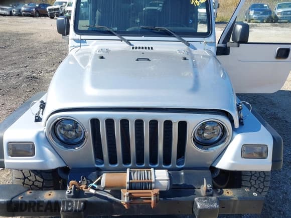 ✅ 2004 Jeep Wrangler Rubicon • VIN: 1J4FA69S34P778038 • Lot: 43519860. Wystawiony na IAAI z przebiegiem 145 217 mil. Bezpłatny archiwum sprzedaży aukcyjnych z USA i szczegółowy raport historii pojazdu na DreamBid. Zdjęcie 10.