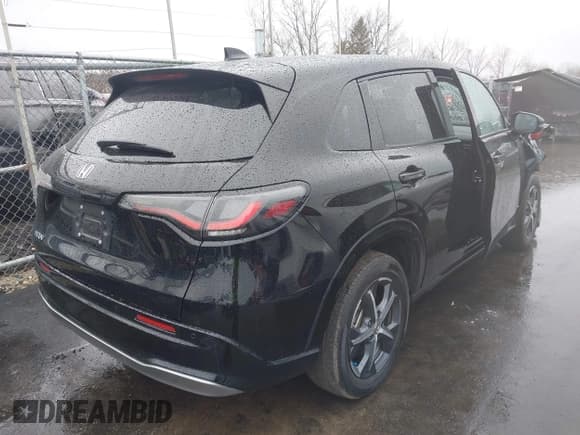 ✅ 2024 Honda HR-V EX-L • VIN: 3CZRZ2H75RM758303 • Lot: 43722416. Wystawiony na IAAI z przebiegiem 23 519 mil. Bezpłatny archiwum sprzedaży aukcyjnych z USA i szczegółowy raport historii pojazdu na DreamBid. Zdjęcie 4.