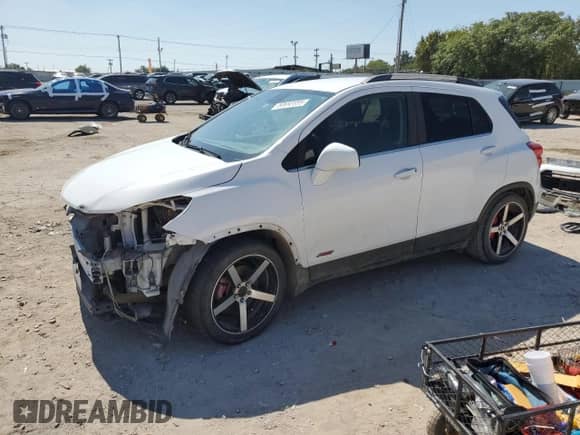 2019 Chevrolet Trax LT with VIN 3GNCJLSB6KL370098, listed as a Copart auction lot 80693355 with 96,707 mi miles and Salvage title. Bid and sale history available at DreamBid. Image 1.
