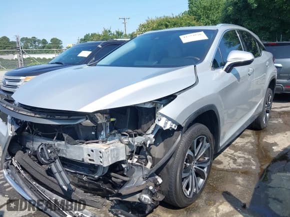 ✅ 2017 Lexus RX 350 • VIN: 2T2ZZMCA8HC069881 • Lot: 42394826. Wystawiony na IAAI z przebiegiem 46 216 mil. Bezpłatny archiwum sprzedaży aukcyjnych z USA i szczegółowy raport historii pojazdu na DreamBid. Zdjęcie 17.