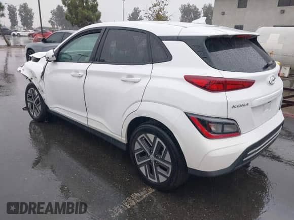 2023 Hyundai Kona SEL z VIN KM8K33AGXPU173553, wystawiony jako IAAI lot #43181383 z przebiegiem 15 477 mil mil oraz . Historia ofert i sprzedaży dostępna na DreamBid. Obrazek 3.