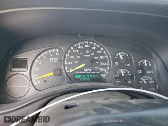 ✅ 2000 Chevrolet Silverado 1500 LS • VIN: 2GCEC19T4Y1327095 • Лот: 92128885. Опубликован ранее на Copart с пробегом 232 531 миль. Бесплатный доступ к архиву аукционных продаж из США и подробный отчёт об истории автомобиля на DreamBid. Изображение 9.