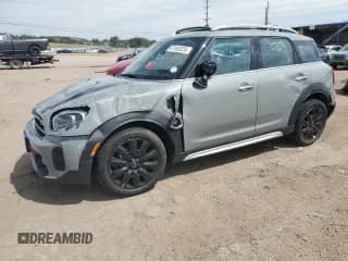 ✅ 2022 MINI Countryman Cooper S • VIN: WMZ83BR08N3N82637 • Lot: 67493225. Wystawiony na Copart z przebiegiem 32 450 mil. Bezpłatny archiwum sprzedaży aukcyjnych z USA i szczegółowy raport historii pojazdu na DreamBid. Zdjęcie 1.