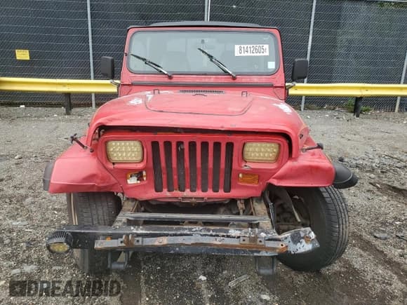 ✅ 1992 Jeep Wrangler • VIN: 2J4FY19P9NJ505484 • Lot: 81412605. Listed on Copart with 257,235 mi. Free auction sales archive from the USA and detailed vehicle history report at DreamBid. Image 5.