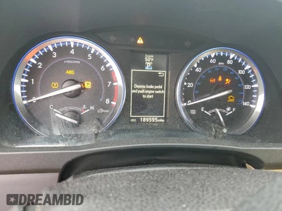 ✅ 2015 Toyota Highlander XLE • VIN: 5TDJKRFH9FS092733 • Lot: 93673925. Listed on Copart with 189,595 mi. Free auction sales archive from the USA and detailed vehicle history report at DreamBid. Image 9.