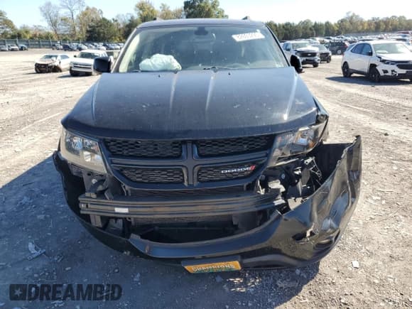 ✅ 2019 Dodge Journey SE • VIN: 3C4PDCBB3KT845563 • Lot: 82693295. Wystawiony na Copart z przebiegiem 89 397 mil. Bezpłatny archiwum sprzedaży aukcyjnych z USA i szczegółowy raport historii pojazdu na DreamBid. Zdjęcie 5.