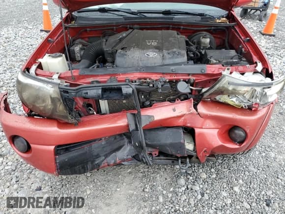 ✅ 2011 Toyota Tacoma • VIN: 3TMLU4EN1BM067834 • Lot: 87253265. Listed on Copart with 214,288 mi. Free auction sales archive from the USA and detailed vehicle history report at DreamBid. Image 11.