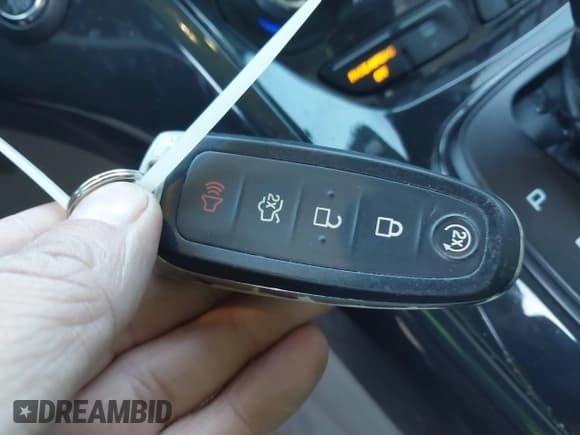 ✅ 2015 Ford Escape Titanium • VIN: 1FMCU9J97FUB69268 • Lot: 43748640. Listed on IAAI with 191,366 mi. Free auction sales archive from the USA and detailed vehicle history report at DreamBid. Image 11.