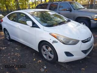 2013 Hyundai Elantra GLS с VIN 5NPDH4AE2DH370404, выставлен на аукционе IAAI как лот 43492405 с пробегом 303 154 миль миль и . История ставок и продаж доступна на DreamBid. Изображение 1.