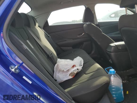 ✅ 2024 Hyundai Elantra SEL • VIN: KMHLM4DG0RU809175 • Lot: 69300385. Listed on Copart with 18,023 mi. Free auction sales archive from the USA and detailed vehicle history report at DreamBid. Image 10.