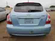 2010 Hyundai Accent GS z VIN KMHCM3AC4AU162134, wystawiony jako Copart lot #75884324 z przebiegiem 71 212 mil mil oraz Szkoda całkowita • Salvage title. Historia ofert i sprzedaży dostępna na DreamBid. Obrazek 6.