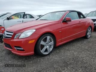 ✅ 2012 Mercedes-Benz E 550 • VIN: WDDKK7DF9CF155812 • Лот: 75736744. Опубликован ранее на Copart с пробегом Не указан. Бесплатный доступ к архиву аукционных продаж из США и подробный отчёт об истории автомобиля на DreamBid. Изображение 1.