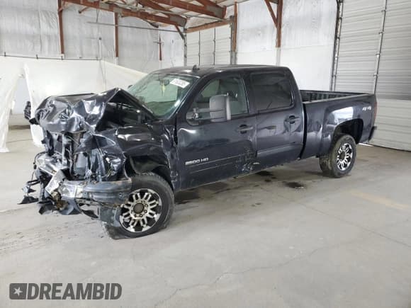 ✅ 2010 Chevrolet Silverado 2500HD LT • VIN: 1GC4KXBG5AF143295 • Лот: 91633285. Опубликован ранее на Copart с пробегом 354 834 миль. Бесплатный доступ к архиву аукционных продаж из США и подробный отчёт об истории автомобиля на DreamBid. Изображение 1.