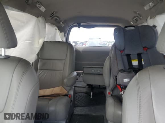 ✅ 2015 Toyota Sienna Limited • VIN: 5TDDK3DC4FS098702 • Lot: 68419765. Listed on Copart with Not provided. Free auction sales archive from the USA and detailed vehicle history report at DreamBid. Image 10.