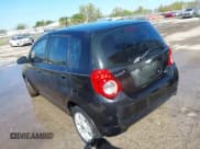 ✅ 2011 Chevrolet Aveo 1LT • VIN: KL1TD6DE1BB213015 • Lot: 41682737. Wystawiony na IAAI z przebiegiem 118 656 mil. Bezpłatny archiwum sprzedaży aukcyjnych z USA i szczegółowy raport historii pojazdu na DreamBid. Zdjęcie 3.