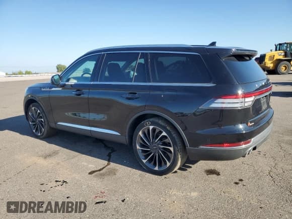 ✅ 2020 Lincoln Aviator Reserve • VIN: 5LM5J7XC1LGL19620 • Lot: 81866965. Wystawiony na Copart z przebiegiem 110 788 mil. Bezpłatny archiwum sprzedaży aukcyjnych z USA i szczegółowy raport historii pojazdu na DreamBid. Zdjęcie 2.