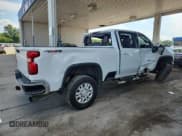 ✅ 2021 Chevrolet Silverado 2500HD LT • VIN: 1GC1YNEY8MF187838 • Lot: 68161805. Wystawiony na Copart z przebiegiem 113 341 mil. Bezpłatny archiwum sprzedaży aukcyjnych z USA i szczegółowy raport historii pojazdu na DreamBid. Zdjęcie 3.