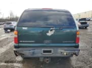 ✅ 2002 Chevrolet Suburban Z71 • VIN: 3GNFK16ZX2G298434 • Лот: 43641805. Опубликован ранее на Copart с пробегом Не указан. Бесплатный доступ к архиву аукционных продаж из США и подробный отчёт об истории автомобиля на DreamBid. Изображение 6.