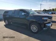 ✅ 2019 Chevrolet Silverado 1500 LT • VIN: 1GCRYDED9KZ254565 • Lot: 71745584. Wystawiony na Copart z przebiegiem 84 301 mil. Bezpłatny archiwum sprzedaży aukcyjnych z USA i szczegółowy raport historii pojazdu na DreamBid. Zdjęcie 4.
