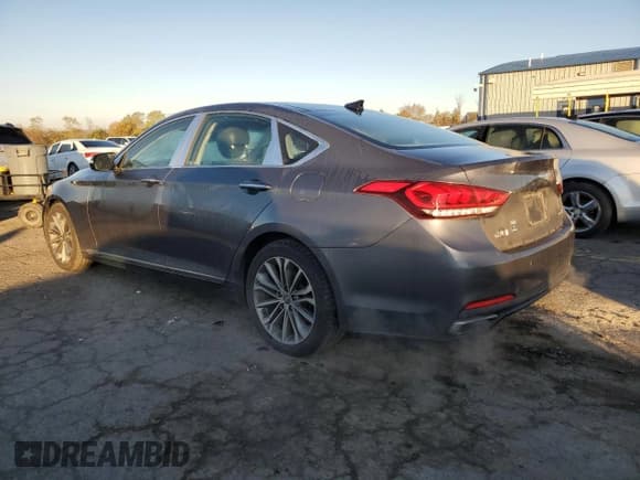 ✅ 2015 Hyundai Genesis 3.8L • VIN: KMHGN4JE5FU023448 • Лот: 90003295. Опубликован ранее на Copart с пробегом 113 348 миль. Бесплатный доступ к архиву аукционных продаж из США и подробный отчёт об истории автомобиля на DreamBid. Изображение 2.